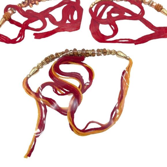 Set of 3 red thread Raakhi indie bracelets - Picture 3 of 3